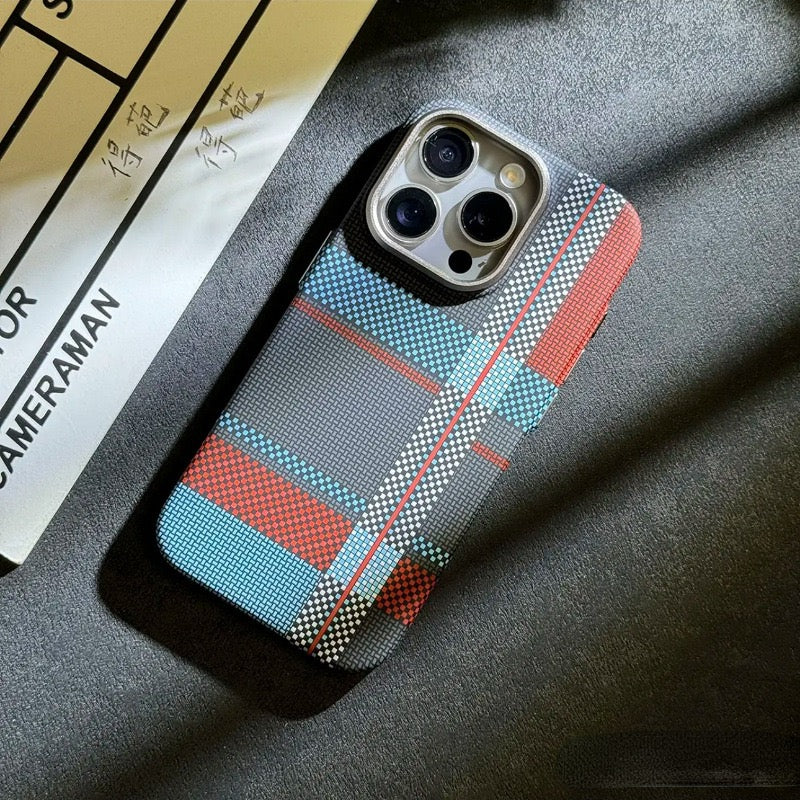 Hard PC Case iPhone Mountain & Stripe Pattern