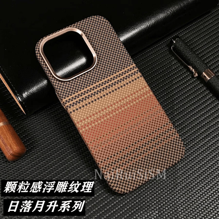 Hard PC Case iPhone Mountain & Stripe Pattern